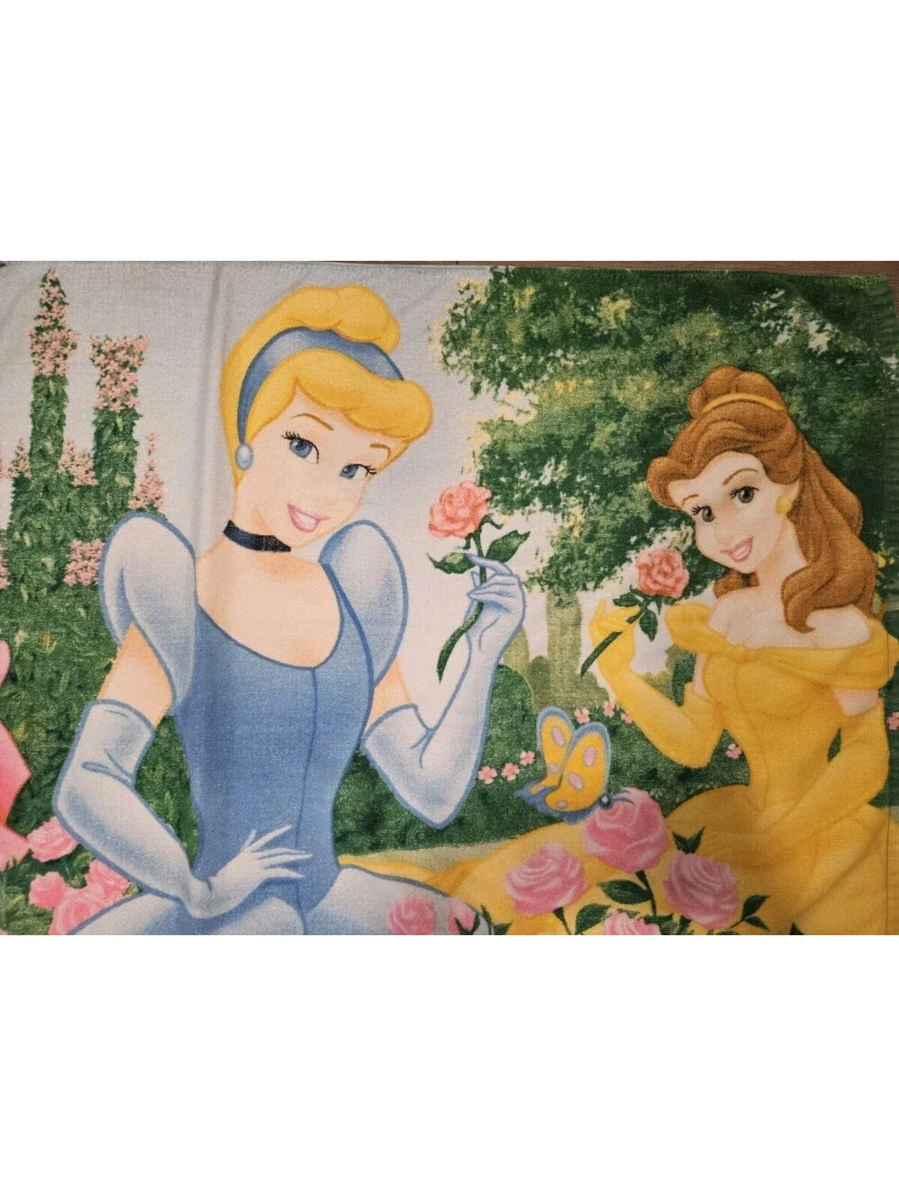 Disney Store Exclusive Princess Cinderella Belle & Aurora Beach Towel